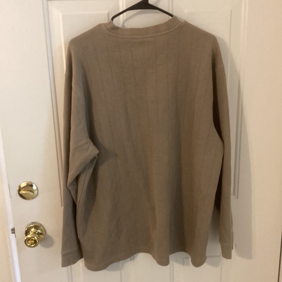 Men’s Columbia Sportswear XXL Tan long sleeve V Neck sweater 60% cotton/40 poly - Picture 5 of 5